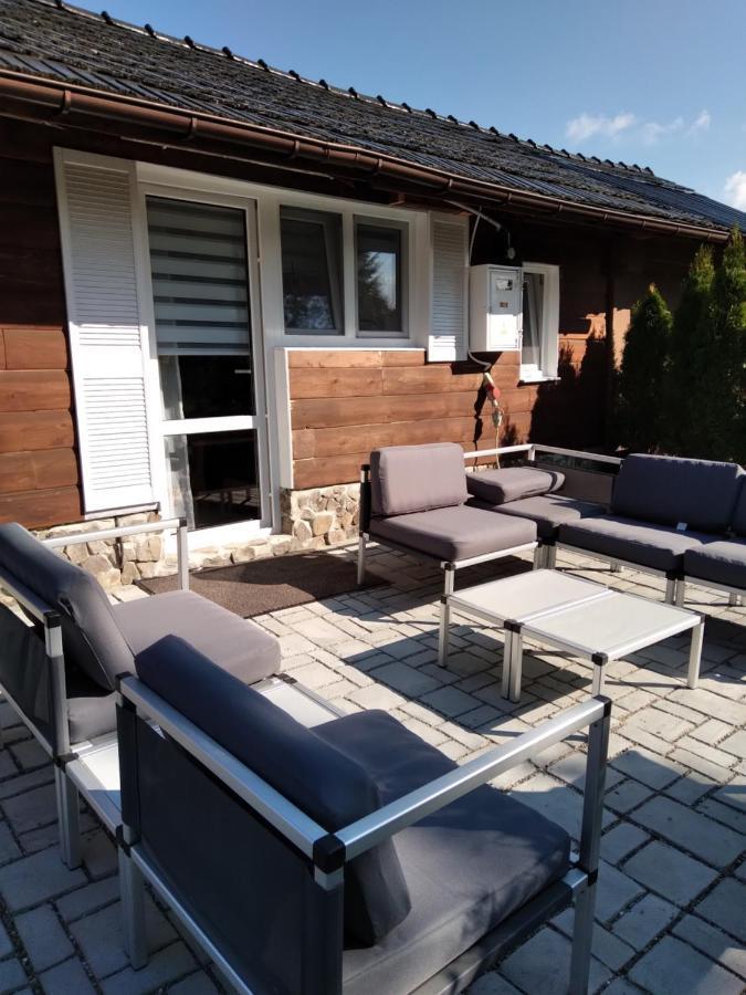 Villa Domek Na Prerii Ustrzyki Dolne Exterior foto